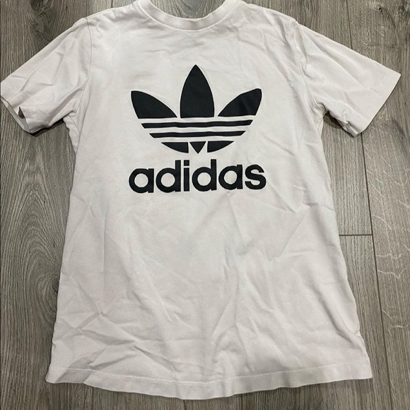 adidas - Picture 1 of 1